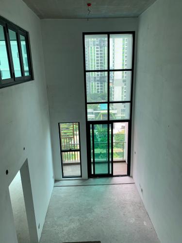 Căn hộ Feliz En Vista Duplex Feliz En Vista thiết kế 2 phòng ngủ, bàn giao thô.