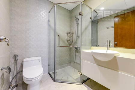 Căn hộ Vinhomes Central Park, Quận Bình Thạnh Căn hộ Vinhomes Central Park tầng 21 có 3 phòng ngủ, không gian thoáng đãng.