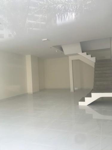 Bên trong căn hộ Safira Khang Điền Duplex Safira Khang Điền tầng trung, 4 phòng ngủ, diện tích 132m2.