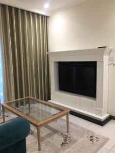 Phòng khách Căn hộ Vinhomes Central Park Căn hộ Vinhomes Central Park đầy đủ nội thất, tầng trung