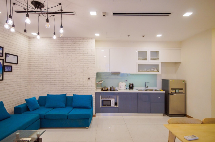 Căn hộ Vinhomes Central Park, Quận Bình Thạnh Căn hộ Vinhomes Central Park tầng 6 diện tích 51.2m2, đầy đủ nội thất.