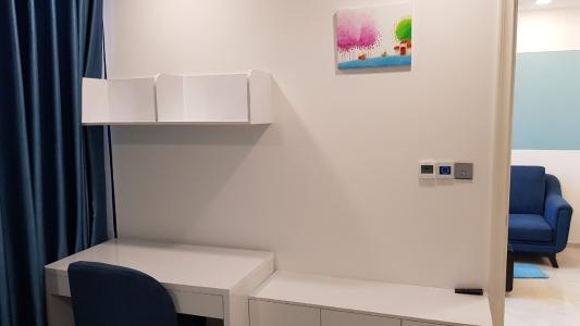 Phòng ngủ căn hộ Vinhomes Golden River Căn hộ Vinhomes Golden River đầy đủ nội thất tiện nghi, tầng cao.