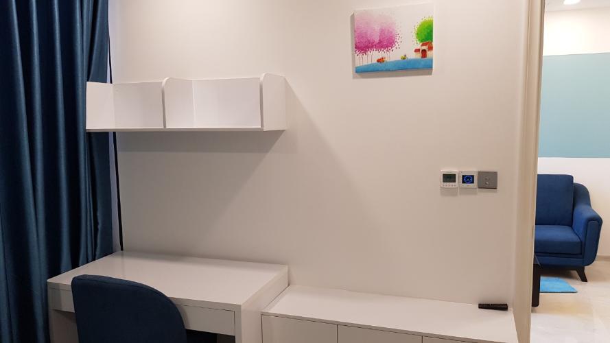 Phòng ngủ căn hộ Vinhomes Golden River Căn hộ Vinhomes Golden River đầy đủ nội thất tiện nghi, tầng cao.