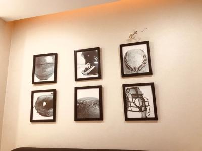 tranh treo tường căn hộ sài gòn mia Bán căn hộ nội thất đầy đủ Saigon Mia, view thành phố mát mẻ