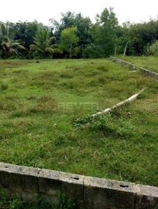 Đất nền Huyện Củ Chi Đất nền diện tích 1002m2, hướng Đông Bắc cách đường Trung Lập 50m.