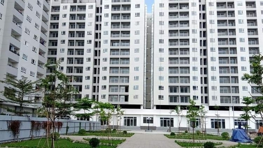 Hiệp Thành Building, Quận 12 Căn hộ Hiệp Thành Building tầng 13 thiết kế hiện đại, nội thất cơ bản.