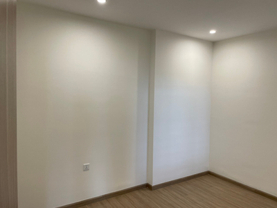 Căn hộ Vinhomes Grand Park, Quận 9 Căn hộ Vinhomes Grand Park tầng 15 diện tích 69.2m2, khong có nội thất.