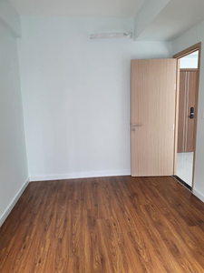 Căn hộ Lovera Vista, Huyện Bình Chánh Căn hộ Lovera Vista tầng 7 cửa hướng Tây Bắc, nội thất cơ bản.