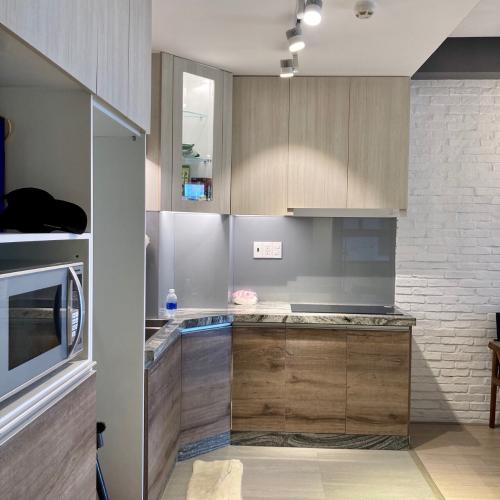 Bếp  căn hộ Saigon South Residence Căn hộ Saigon South Residence tầng trung, đầy đủ nội thất tinh tế.