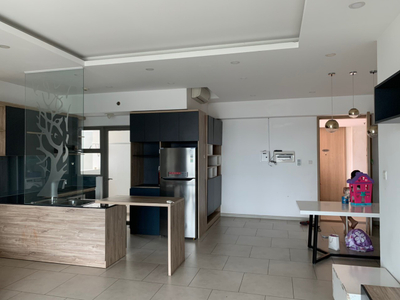 Căn hộ Riviera Point, Quận 7 Căn hộ Riviera Point tầng thấp tiện di chuyển, bàn giao nội thất cơ bản.