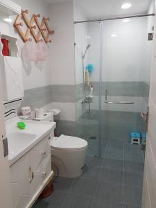 Căn hộ Wilton Tower, Quận Bình Thạnh Căn hộ Wilton Tower tầng 20, đầy đủ nội thất và tiện ích.