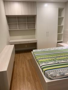 Phòng ngủ The Gold View, Quận 4 Căn hộ The Gold View tầng trung, đầy đủ nội thất hiện đại.