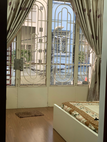 Nhà phố Quận Bình Thạnh Nhà phố Khu cư Xá Công An, thiết kế 1 trệt, 2 lầu và sân thượng kiên cố.