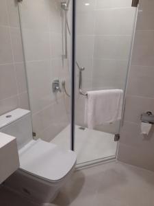 Nhà wc căn hộ Eco Green Saigon Căn hộ Eco Green Saigon 2 phòng ngủ thiết kế hiện đại đầy đủ nội thất