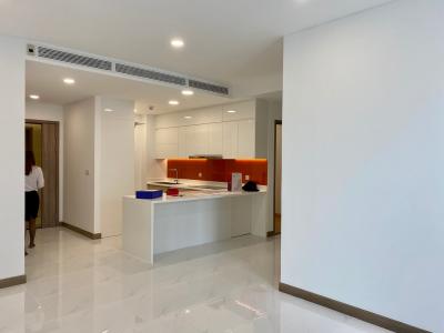 Căn hộ Sunwah Pearl, Bình Thạnh Căn hộ Sunwah Pearl tầng 35, đón view toàn thành phố tuyệt đẹp.