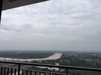 View Vinhomes Grand Park Quận 9 Căn hộ tầng cao Vinhomes Grand Park, bàn giao kèm nội thất cơ bản.