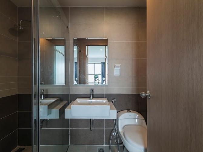 Nhà tắm căn hộ The Sun Avenue Căn hộ The Sun Avenue tầng trung, view thành phố sầm uất.