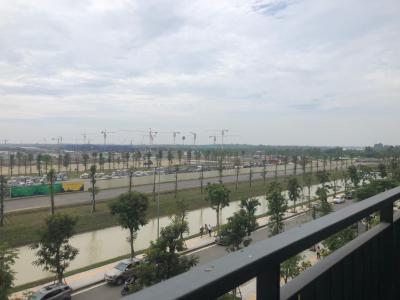 View Vinhomes Grand Park Quận 9 Căn hộ Vinhomes Grand Park có ban công rộng, view đón gió mát.