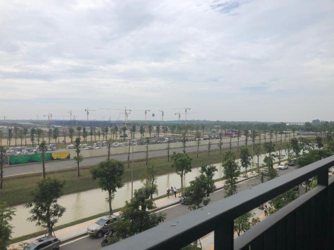 View Vinhomes Grand Park Quận 9 Căn hộ Vinhomes Grand Park có ban công rộng, view đón gió mát.
