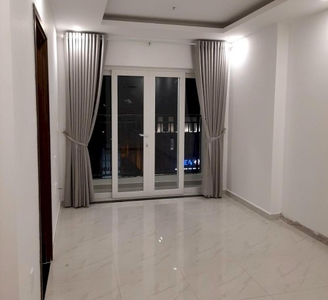 Officetel Richmond City, Quận Bình Thạnh Officetel Richmond City tầng 17 view đón gió thoáng mát, nội thất cơ bản.