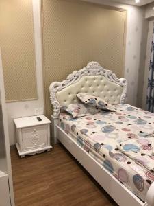 can-ho-THE-GOLD-VIEW Bán hoặc cho thuê căn hộ The Gold View 2PN, tháp A, diện tích 92m2, đầy đủ nội thất