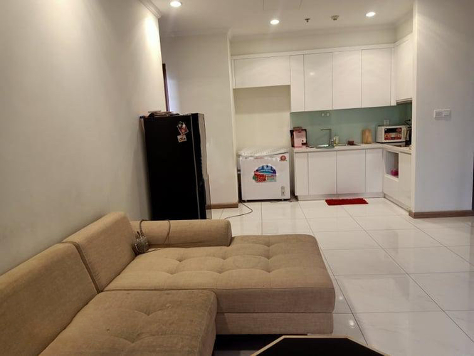 Căn hộ Vinhomes Central Park, Quận Bình Thạnh Căn hộ Vinhomes Central Park tầng 18 diện tích 81m2, đầy đủ nội thất.