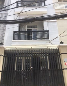 Mặt tiền nhà phố Quận 7 Nhà phố diện tích 60m2 thiết kế 1 trệt, 2 lầu sát bên KĐT Phú Mỹ Hưng.