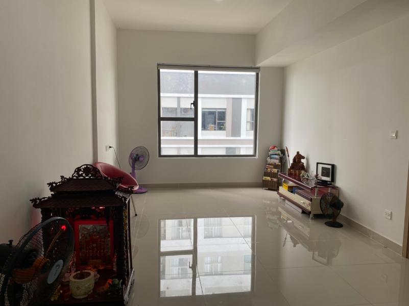 Căn hộ Sunrise Cityview nội thất cơ bản, tiện ích đầy đủ.