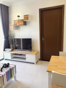  Vinhomes Central Park, Quận Bình Thạnh Căn hộ Vinhomes Grand Park tầng 21 diện tích 62.5m2, đầy đủ nội thất.