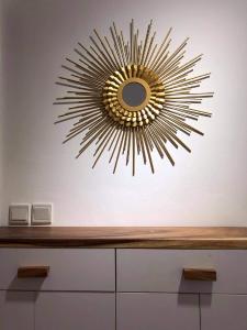 Không gian căn hộ Sunwah Pearl, Bình Thạnh Căn hộ Sunwah Pearl tầng cao view sông đón gió mát mẻ, đầy đủ nội thất.