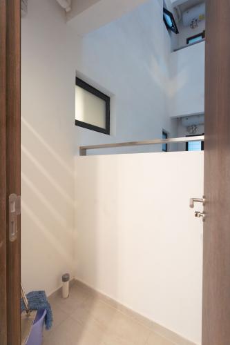 One Verandah Quận 2 Căn hộ One Verandah tầng trung, bàn giao không có nội thất.