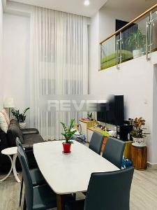 Không gian căn hộ La Astoria, Quận 2 Căn hộ tầng 10 La Astoria có 1 tầng lửng, nội thất cơ bản.