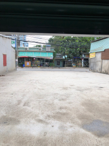 Nhà xưởng kho bãi Quận 9 Nhà xưởng kho bãi diện tích 400m2, mặt tiền đường Long Thuận.