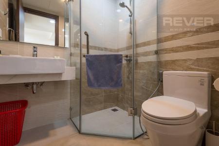 Toilet Căn hộ SAIGON ROYAL Cho thuê căn hộ Saigon Royal 1PN và 1 phòng đa năng, đầy đủ nội thất, ban công Đông Nam