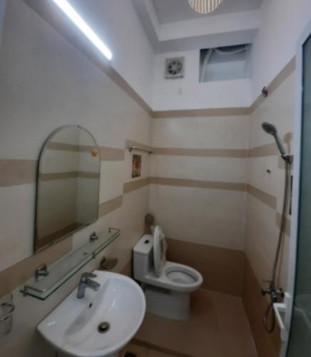 Bên trong nhà phố Thanh Loan, Quận 8 Nhà phố nằm ngay mặt tiền đường, thiết kế đẹp