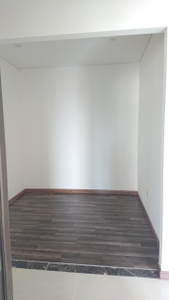 Căn hộ HaDo Centrosa Garden, Quận 10 Căn hộ HaDo Centrosa Garden tầng 8 có 3 phòng ngủ, view nội khu yên tĩnh.