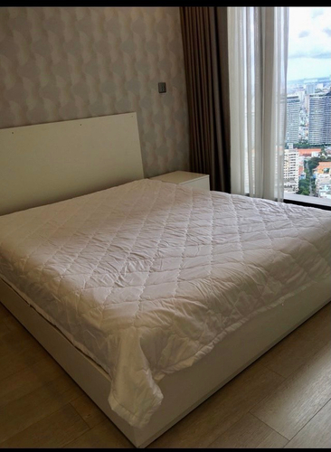 Officetel Vinhomes Golden River, Quận 1 Officetel Vinhomes Golden River tầng cao view thoáng mát, tiện ích đa dạng.