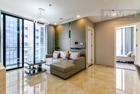 Phòng Khách Căn hộ Vinhomes Golden River hướng Tây Nam, diện tích 92.3m²