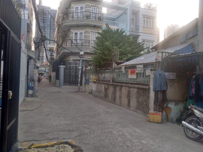 Đường trước đất nền Quận 7 Đất nền hướng Đông Bắc thoáng mát, diện tích 145.2m2 vuông đẹp.