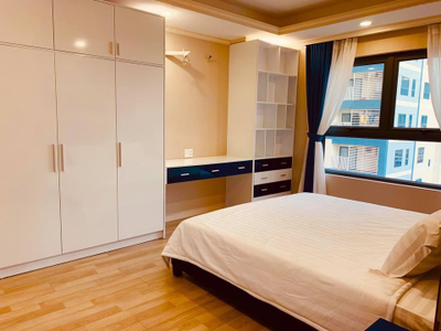 Căn hộ HomyLand Riverside, Quận 2 Căn hộ góc HomyLand Riverside tầng 8 diện tích 116m2, đầy đủ nội thất.