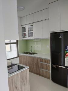 nội thất căn hộ The Sun Avenue Căn hộ tầng 15 The Sun Avenue nội thất đầy đủ, cửa chính hướng Tây Nam