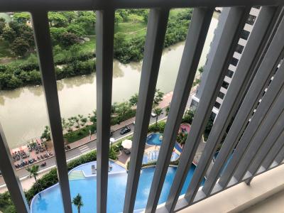Căn hộ Riviera Point, Quận 7 Căn hộ Riviera Point tầng 17 view hồ bơi thoáng mát, không nội thất.