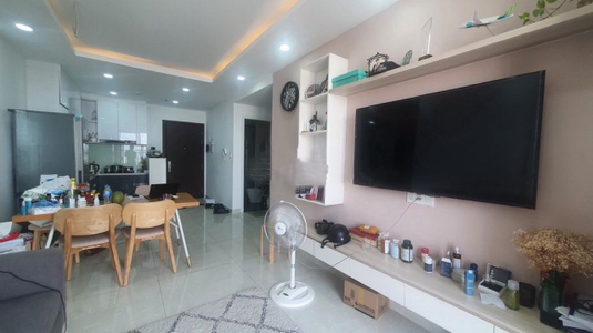  Căn hộ Wilton Tower tầng 20 ban công hướng Đông Bắc, đầy đủ nội thất.