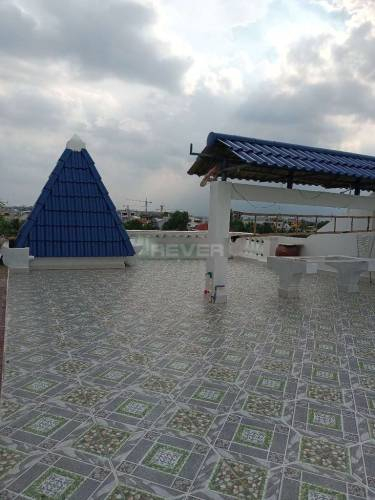 Nhà phố Quận Thủ Đức Nhà phố thiết kế 1 trệt, 2 lầu và sân thượng, khu vực dân cư sầm uất.