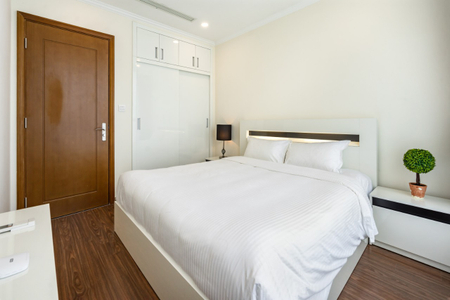 Officetel Vinhomes Central Park, Quận Bình Thạnh Officetel VInhomes Central Park tầng 45 diện tích 53m2, đầy đủ nội thất.