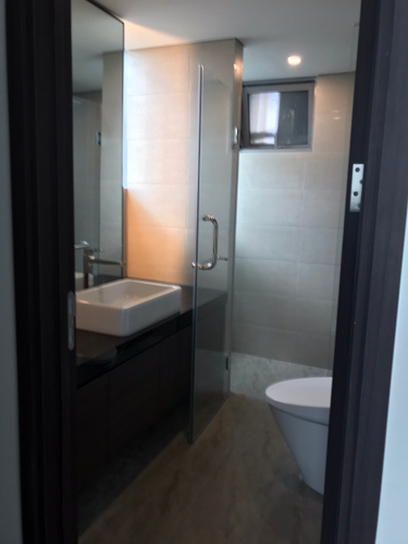 Căn hộ Empire City, Quận 2 Căn hộ Empire City tầng 24 diện tích 98m2, bàn giao nội thất cơ bản.