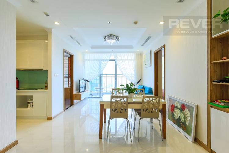 Bàn Ăn Căn hộ Vinhomes Central Park tầng cao L2, 3 phòng ngủ, nội thất đầy đủ