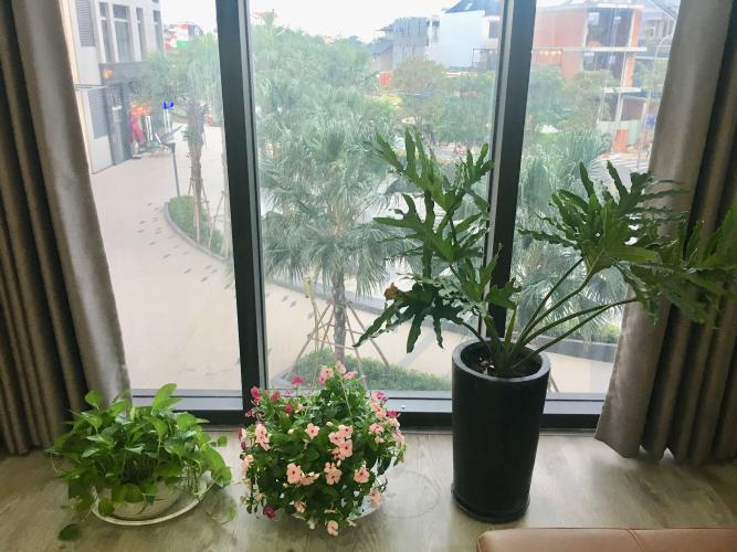 Căn Officetel The Sun Avenue, Quận 2 Căn Officetel The Sun Avenue tiện di chuyển, đầy đủ nội thất.