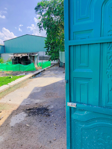 Nhà xưởng kho bãi Quận 9 Nhà xưởng kho bãi diện tích 400m2, mặt tiền đường Long Thuận.