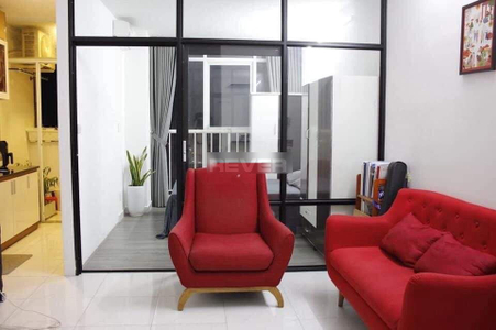 Căn hộ Sen Hồng, Quận Thủ Đức Căn hộ Sen Hồng tầng 21 thoáng mát, bàn giao đầy đủ nội thất.